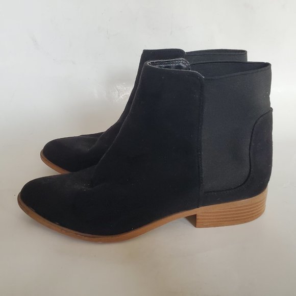 LFL by Lust for Life Chelsea Ankle Boot 7.5 Black Faux Suede Vegan Boho Fairy - Picture 2 of 11